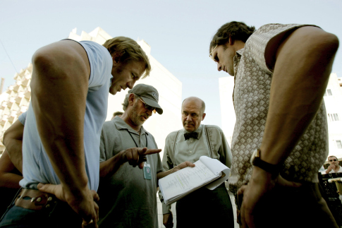 Steven Spielberg, Eric Bana and Hanns Zischler in Miunchenas (2005)