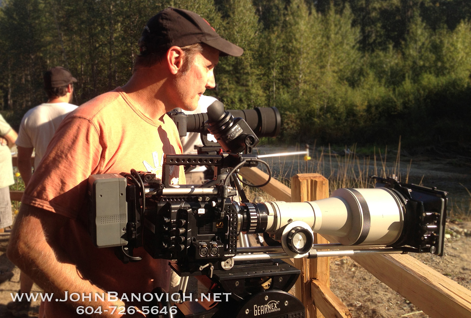 Self Shooting Producer/Director with small crew on wildlife documentary with my F55 and custom 600m on top of my gear head.