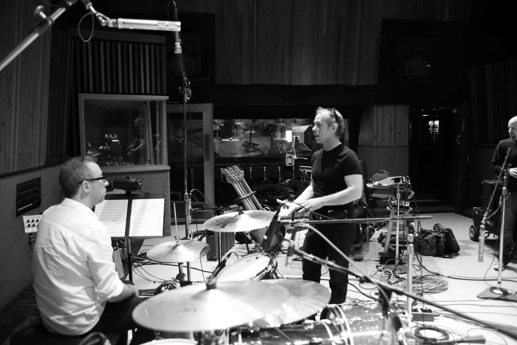 Gary Barlough and Victor Indrizzo discuss drum parts for 