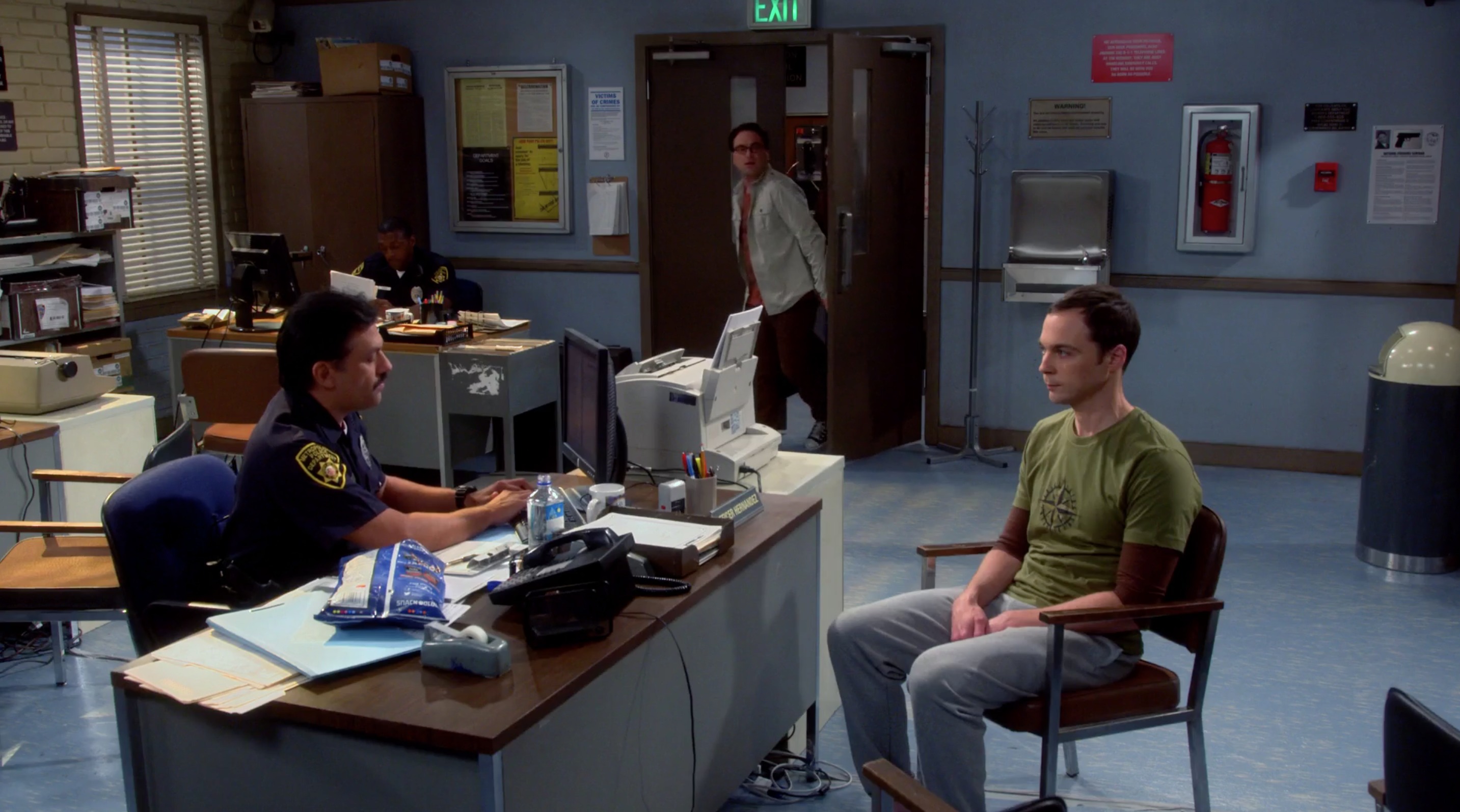Still of David Barrera, Jim Parsons and Johnny Galecki in The Big Bang Theory and The Locomotion Interruption