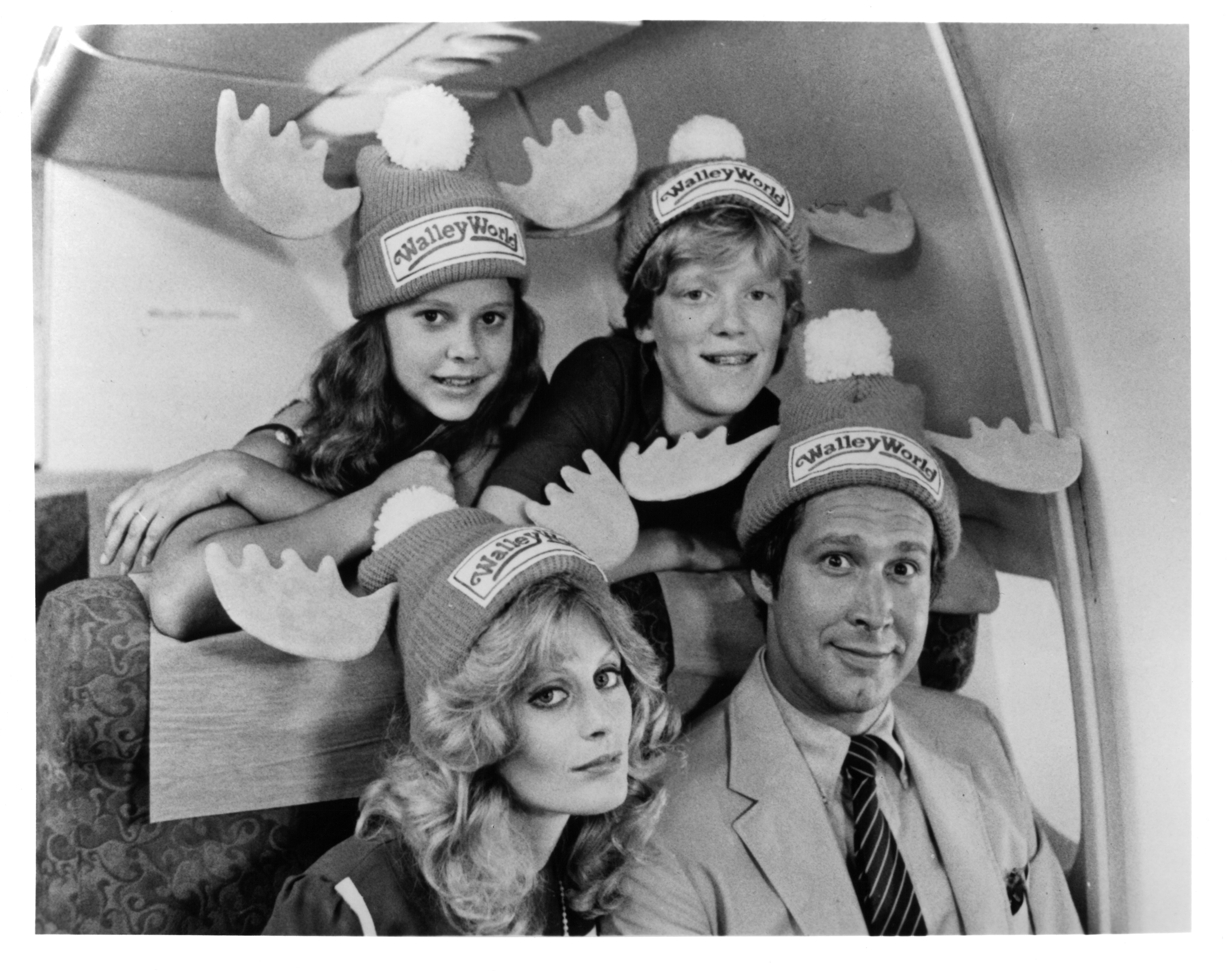 Still of Chevy Chase, Beverly D'Angelo, Anthony Michael Hall and Dana Barron in Vacation (1983)