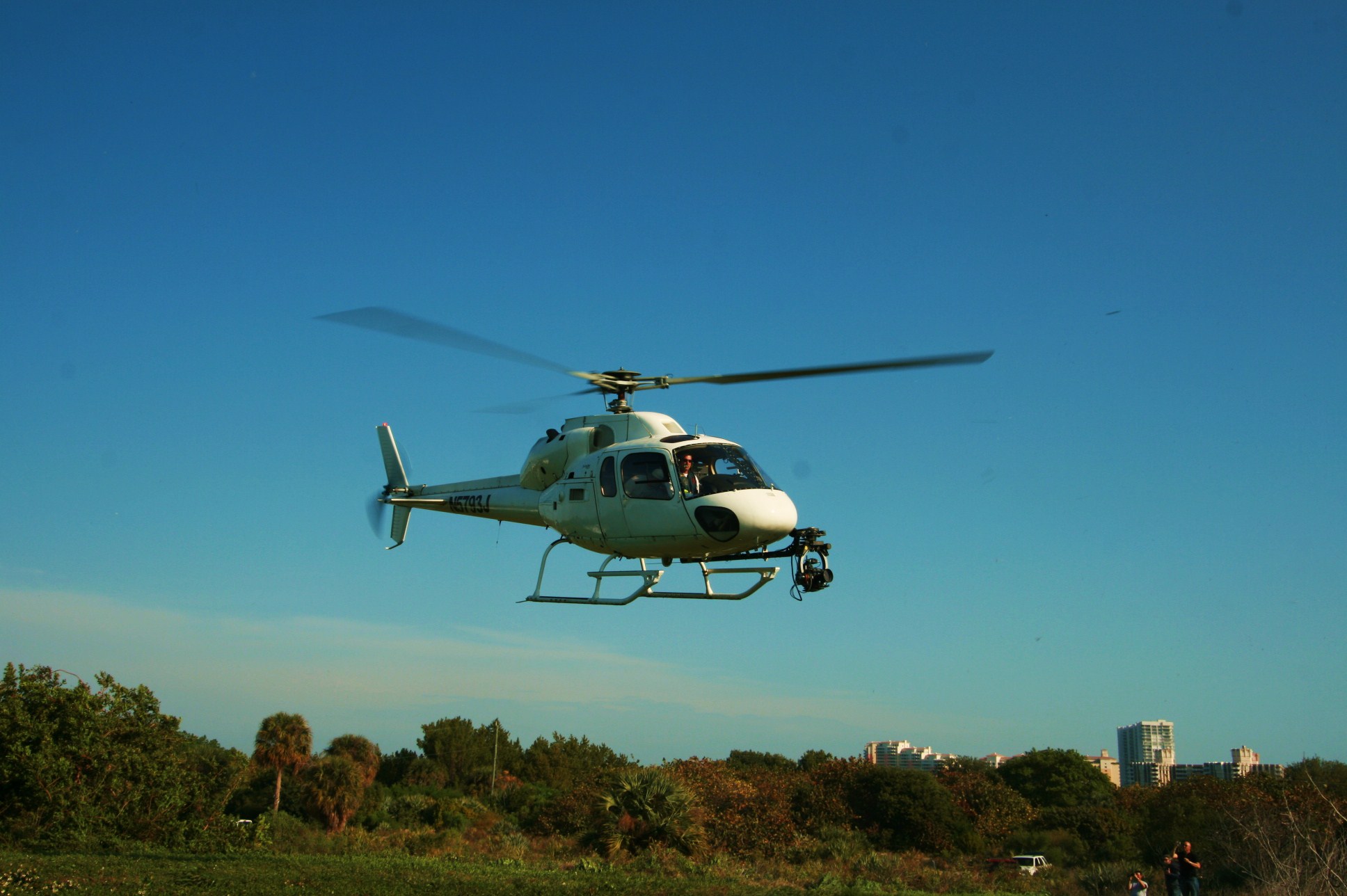 Camera Copters AS355F1 piloted by Paul Barth and equipped with a 35 MM Arri cam on Libra Head