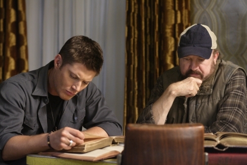 Still of Jensen Ackles and Jim Beaver in Supernatural (2005)