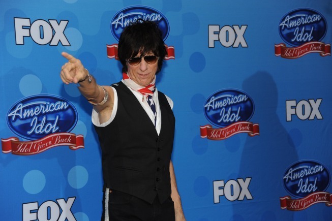 Still of Jeff Beck in American Idol: The Search for a Superstar (2002)