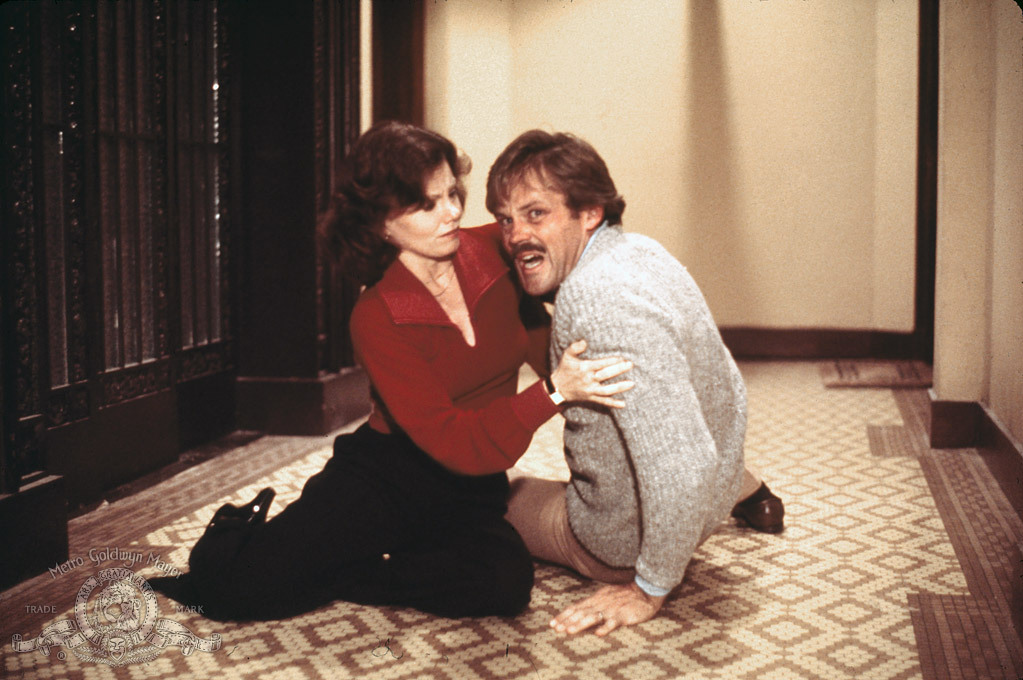 Still of John Beck and Marsha Mason in Audrey Rose (1977)