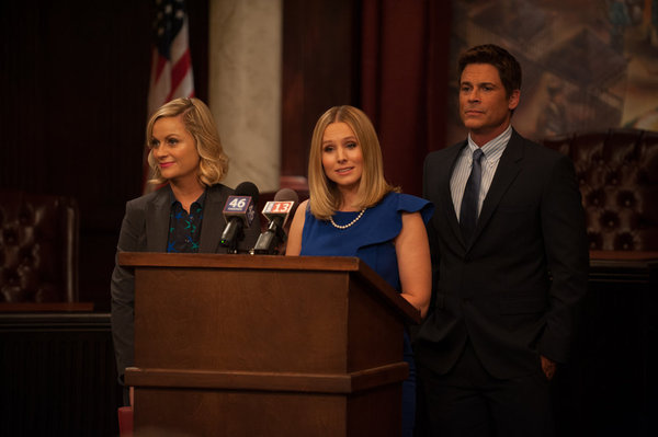 Still of Rob Lowe, Kristen Bell and Amy Poehler in Parks and Recreation (2009)
