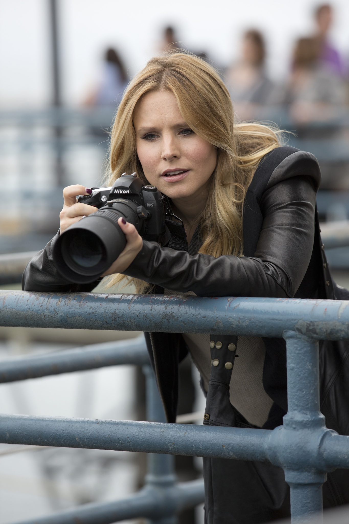 Still of Kristen Bell in Veronica Mars (2014)