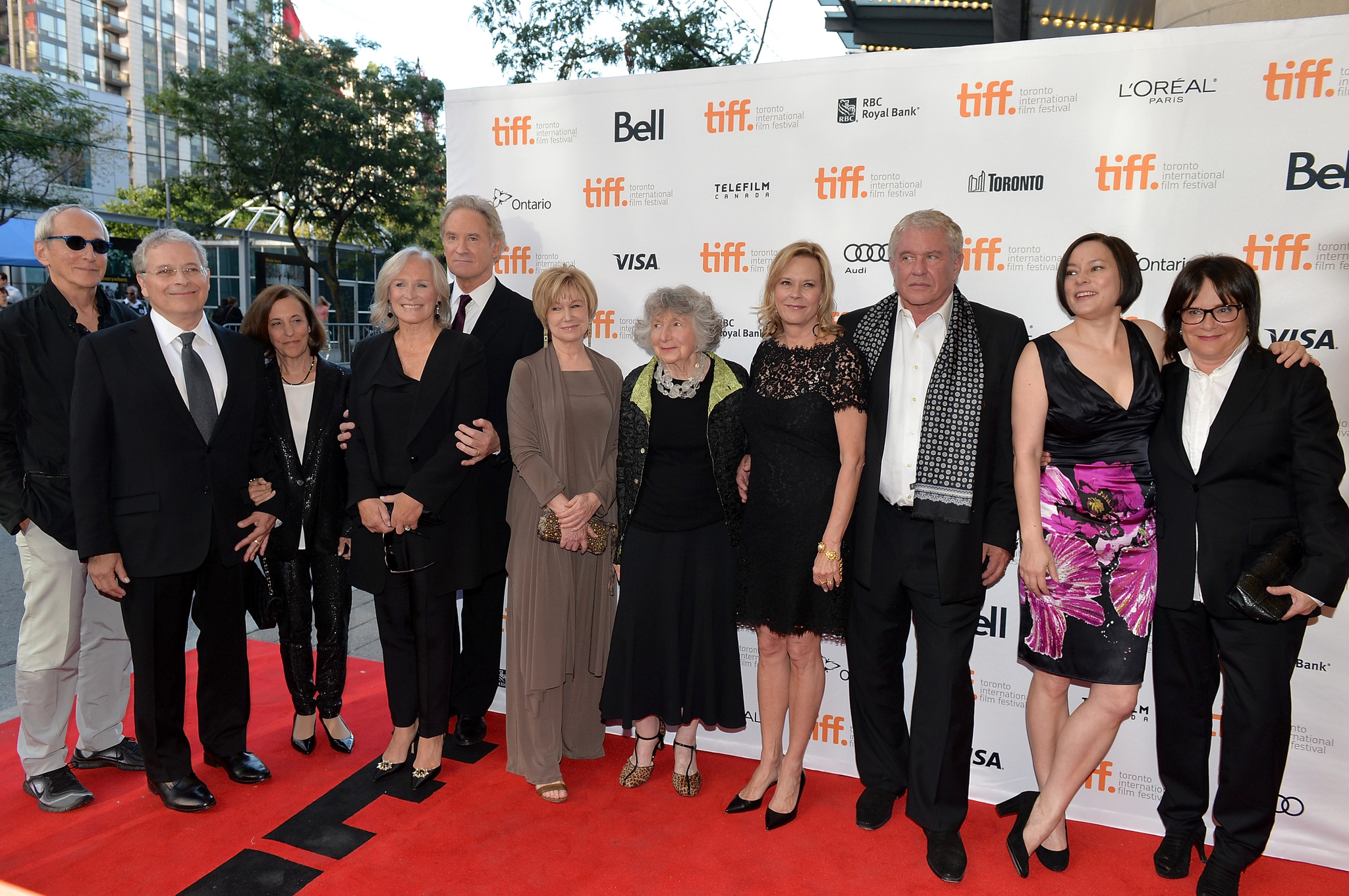 Kevin Kline, Tom Berenger, Glenn Close, Meg Tilly, Lawrence Kasdan, JoBeth Williams, Mary Kay Place, Barbara Benedek, Meg Kasdan, Marcia Nasatir and Michael Shamberg at event of The Big Chill (1983)