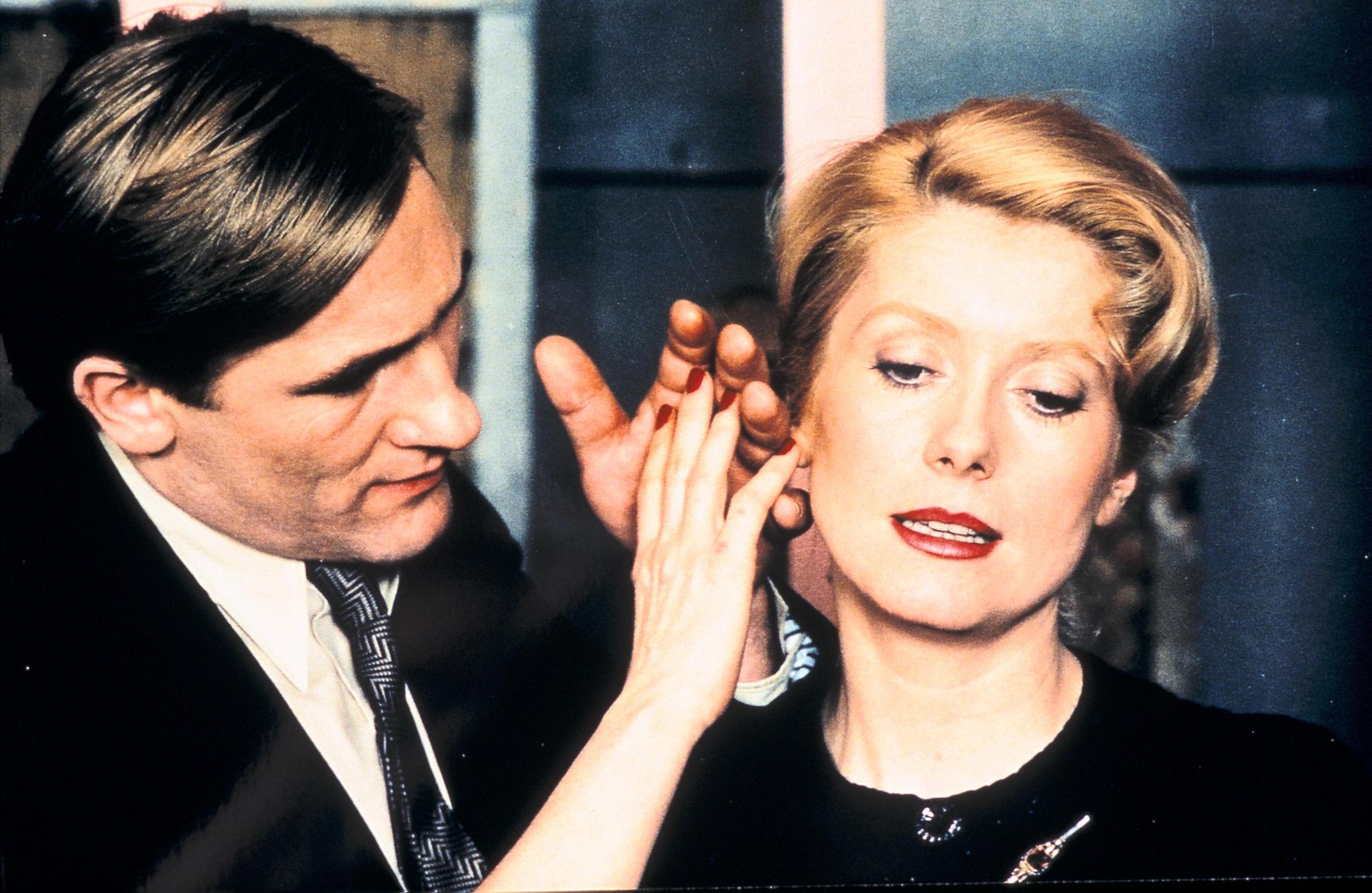 Still of Catherine Deneuve and Heinz Bennent in Le dernier métro (1980)