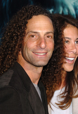 Lyndie Benson and Kenny G at event of Vasko namai (2005)