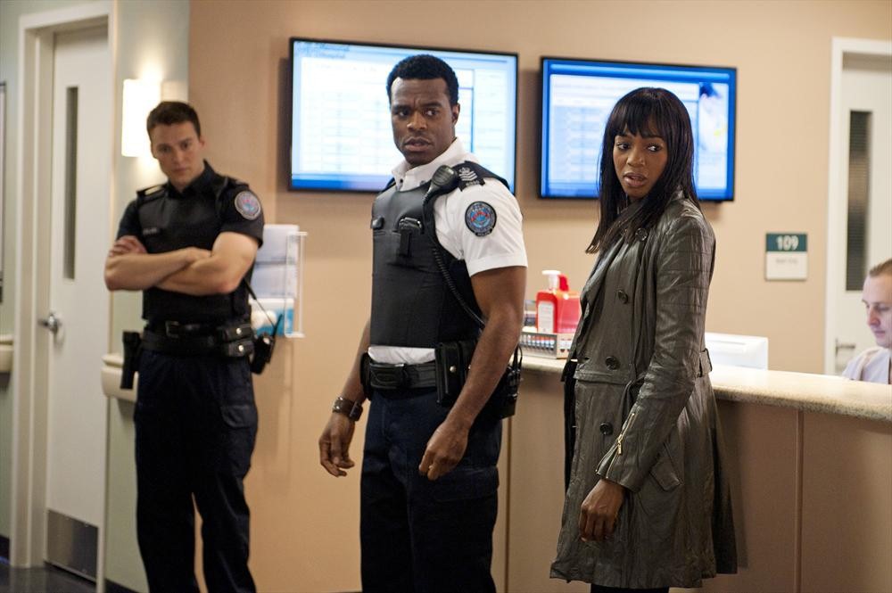 Still of Lyriq Bent, Enuka Okuma and Peter Mooney in Rookie Blue (2010)