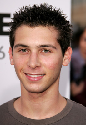 Justin Berfield at event of Undiscovered (2005)