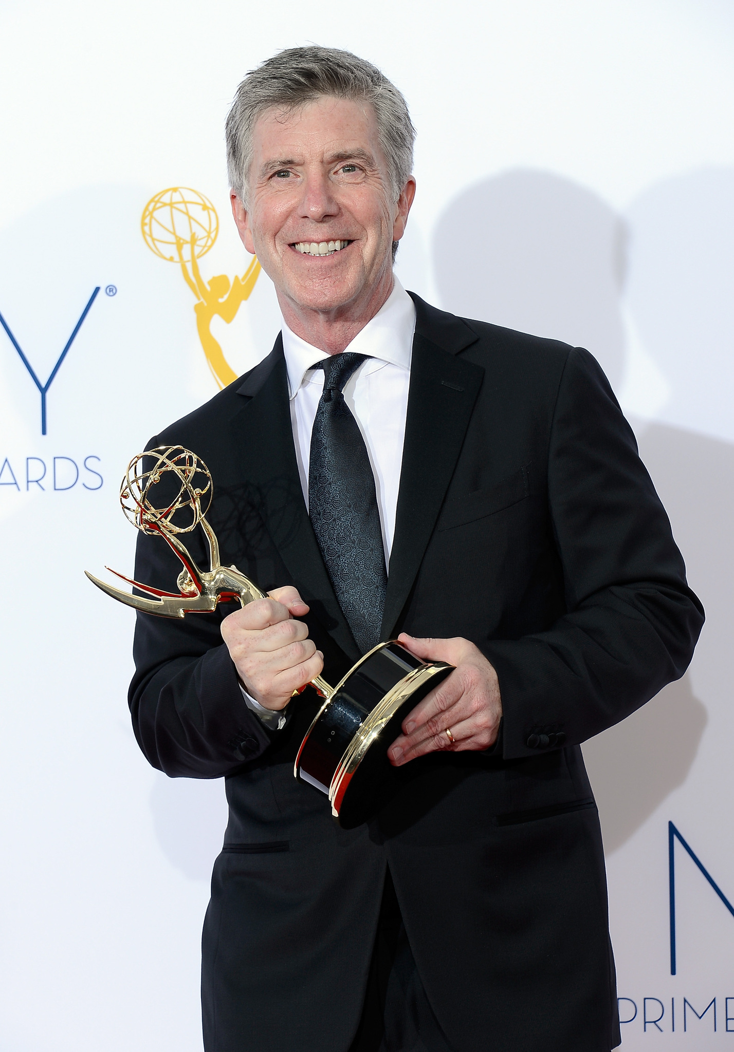 Tom Bergeron at event of The 64th Primetime Emmy Awards (2012)