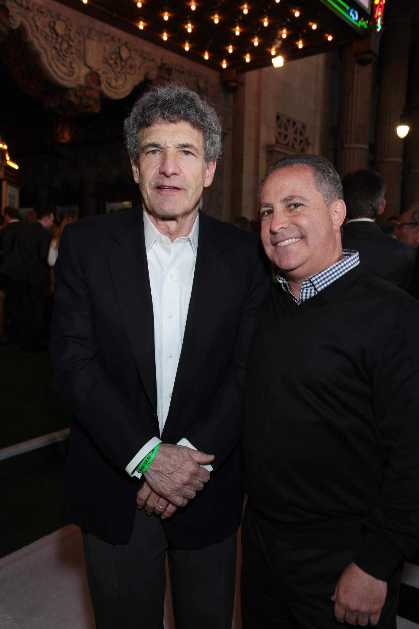 Alan Bergman and Alan Horn at event of Million Dollar Arm (2014)