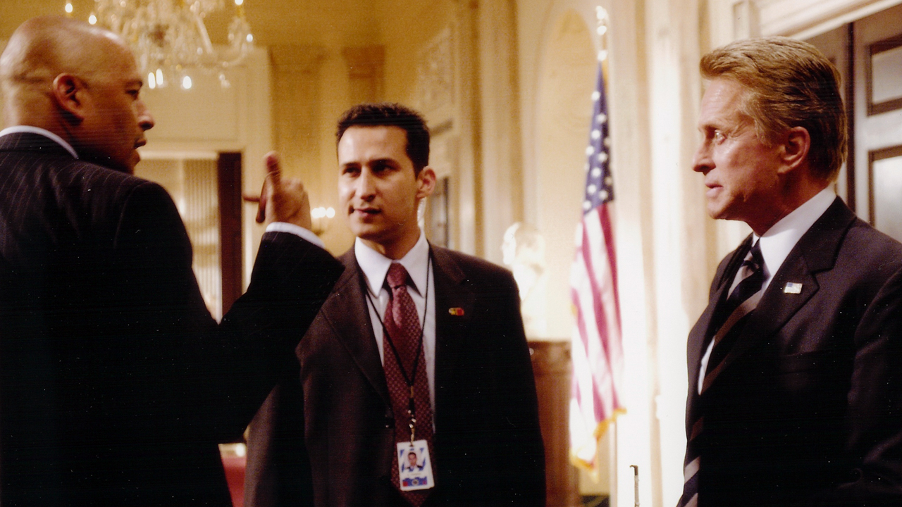 Raoul Bhaneja as Agent Aziz in The Sentinel with director/actor Clark Johnson and Michael Douglas.