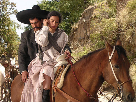 Zapata Here with Giovanna Zacarías