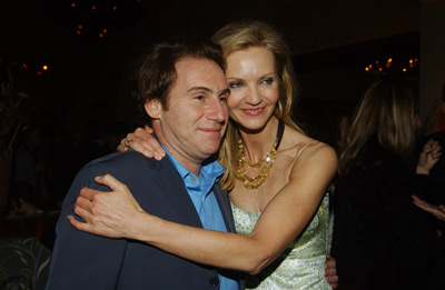 Joan Allen and Mike Binder at event of The Upside of Anger (2005)