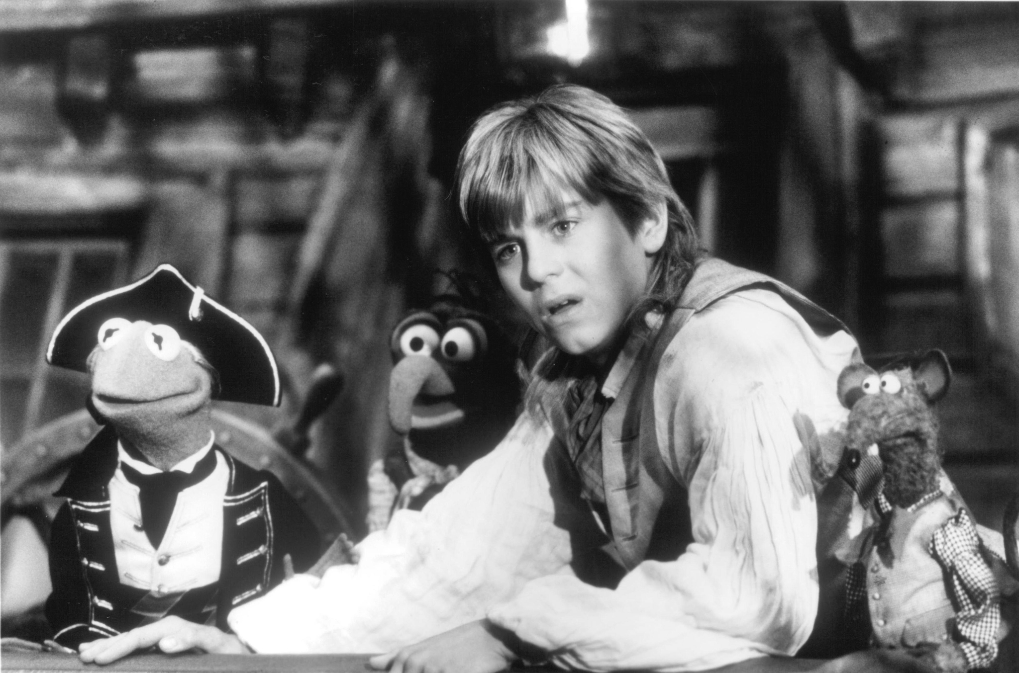 Still of Kevin Bishop in Muppet Treasure Island (1996)