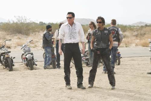Still of Michael Madsen and Larry Bishop in Hell Ride (2008)