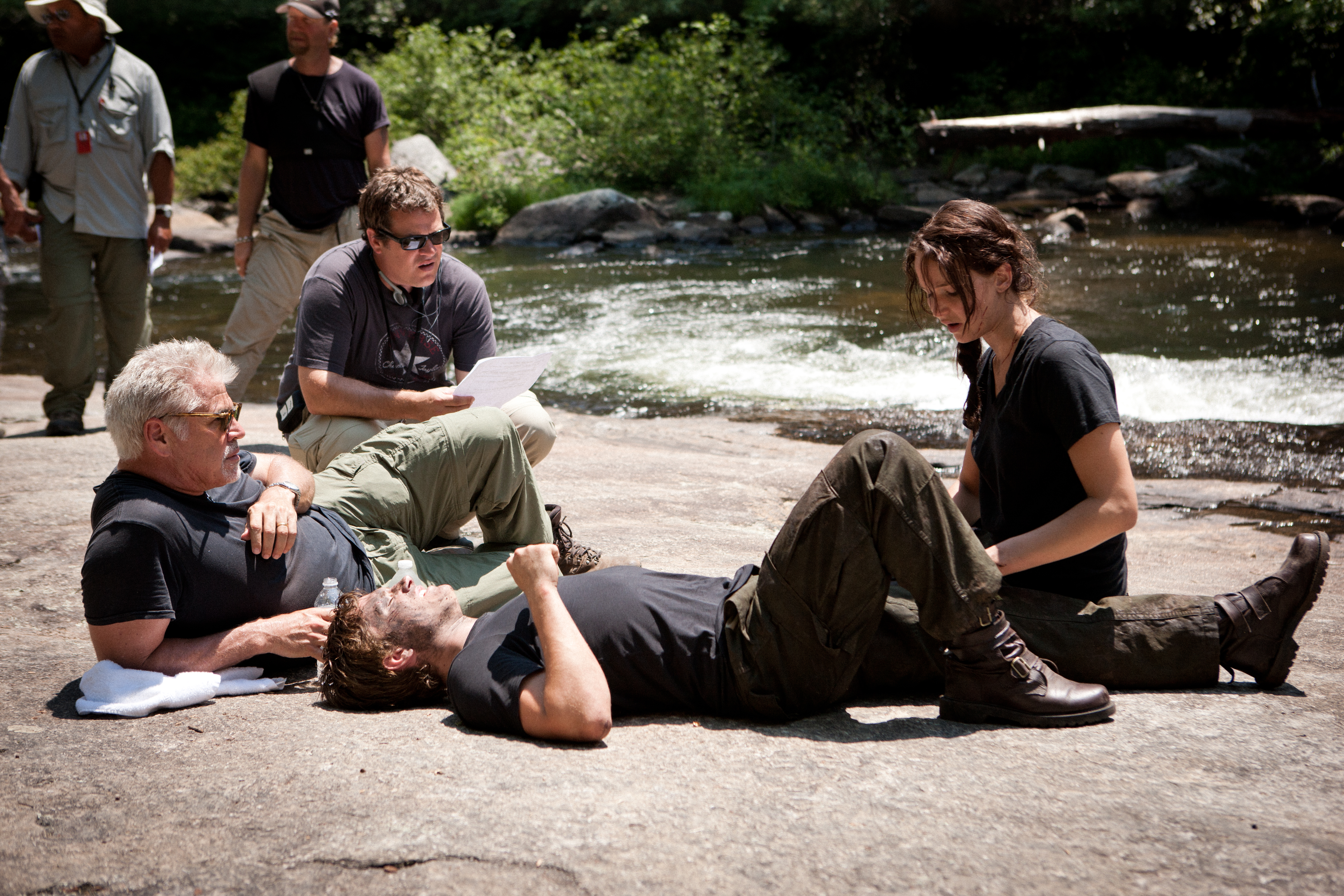 THE HUNGER GAMES: Gary Ross, Josh Hutcherson, Robin Bissell, Jennifer Lawrence