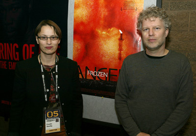 Eric Black and Frauke Sandig at event of Frozen Angels (2005)