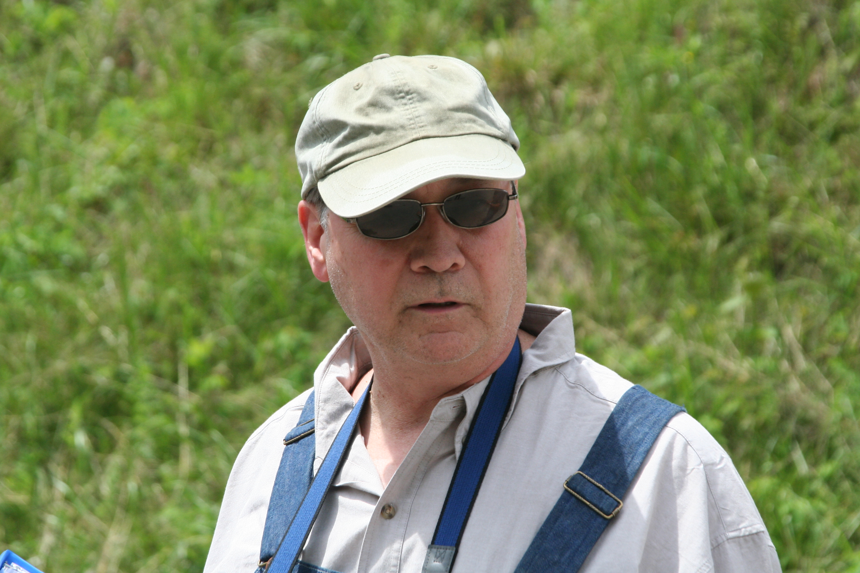 Ronnie D Blair on the set of LET IT BE WAR in Van Lear, KY