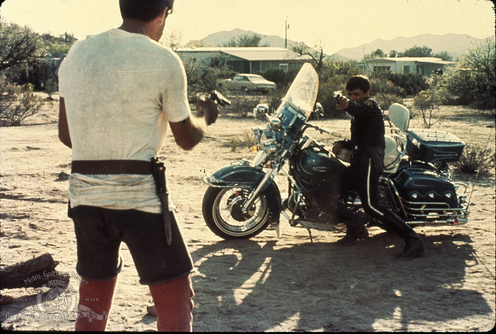 Still of Robert Blake in Electra Glide in Blue (1973)