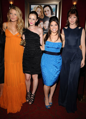 Alexis Bledel, Blake Lively, Amber Tamblyn and America Ferrera at event of The Sisterhood of the Traveling Pants 2 (2008)