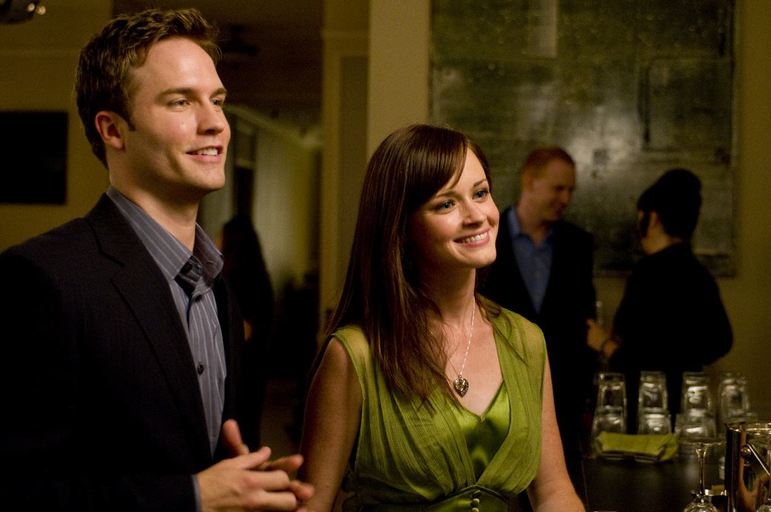 Still of Alexis Bledel and Scott Porter in The Good Guy (2009)