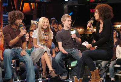 Corbin Bleu, Ashley Tisdale and Lucas Grabeel at event of High School Musical (2006)