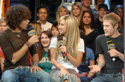 Corbin Bleu, Ashley Tisdale and Lucas Grabeel at event of High School Musical (2006)