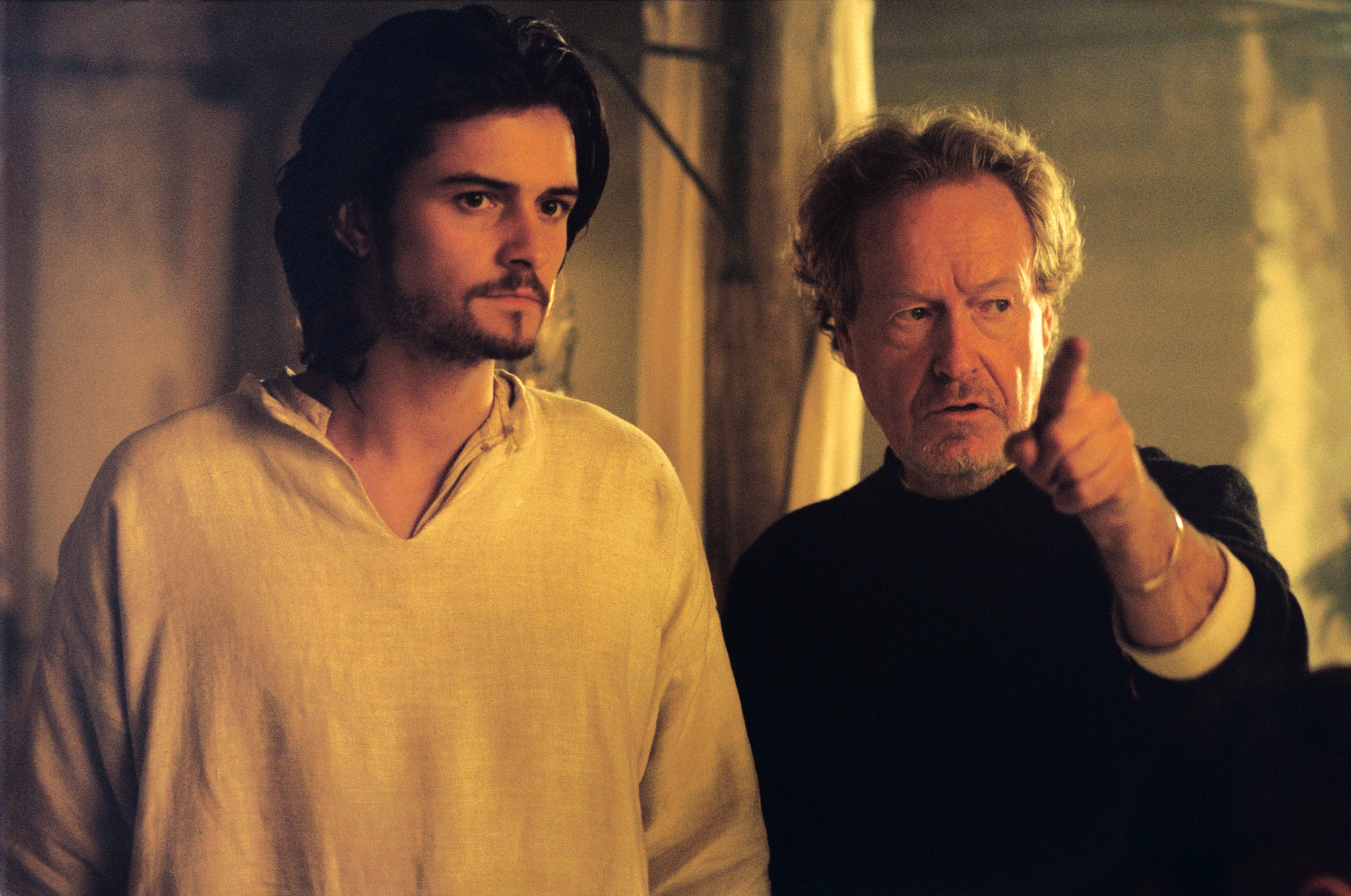 Still of Ridley Scott and Orlando Bloom in Kingdom of Heaven (2005)