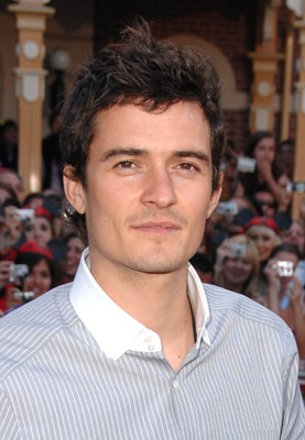 Orlando Bloom at event of Karibu piratai: pasaulio pakrasty (2007)