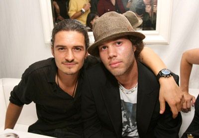 Orlando Bloom and Frank E. Flowers at event of Haven (2004)