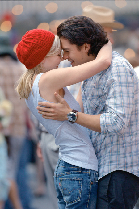 Still of Kirsten Dunst and Orlando Bloom in Elizabethtown (2005)