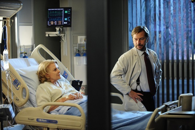 Still of Candice Bergen and Ben Bode in Hausas (2004)