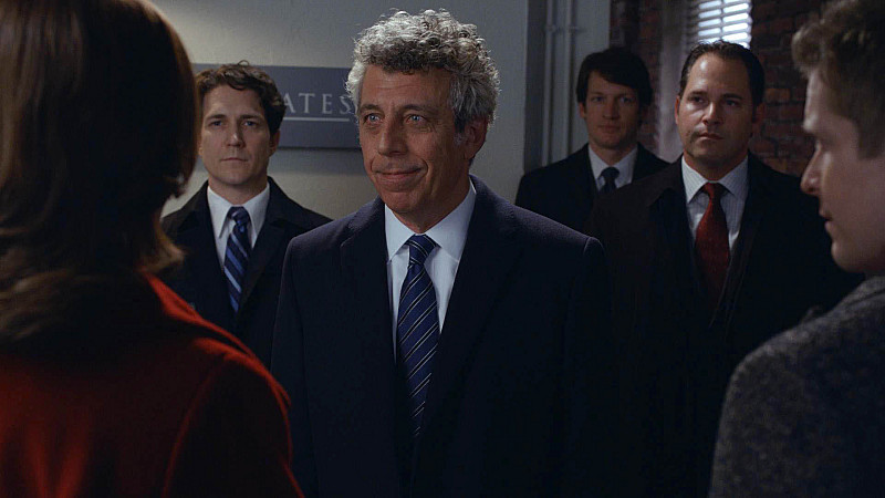 Still of Julianna Margulies, Eric Bogosian and Matt Czuchry in The Good Wife (2009)