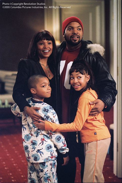 Still of Nia Long, Ice Cube, Aleisha Allen and Philip Bolden in Are We There Yet? (2005)