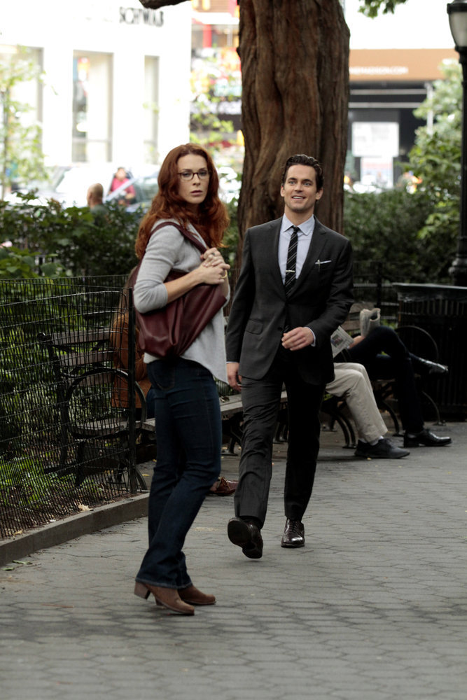 Still of Matt Bomer and Bridget Regan in Aferistas (2009)