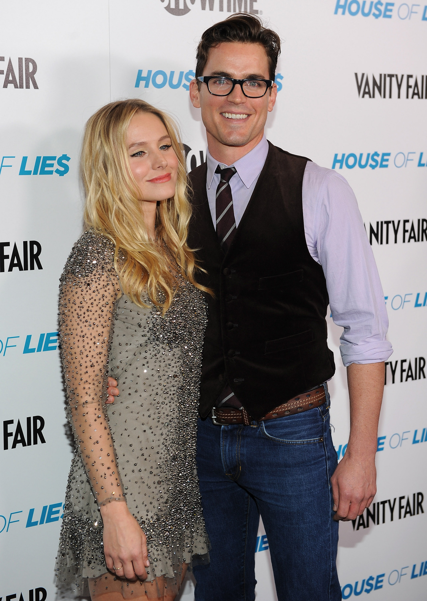 Kristen Bell and Matt Bomer at event of House of Lies (2012)