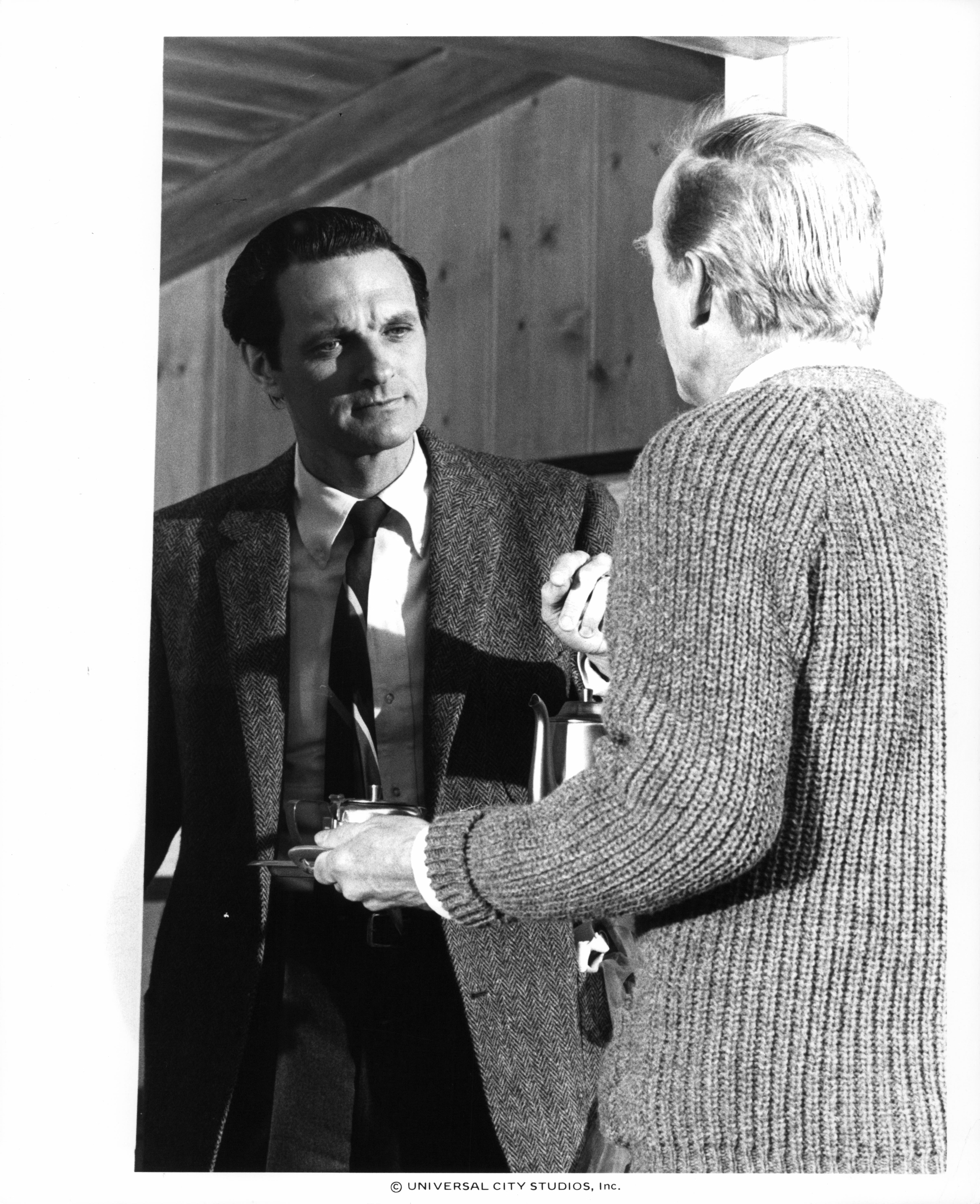 Still of Alan Alda and Ivan Bonar in Same Time, Next Year (1978)