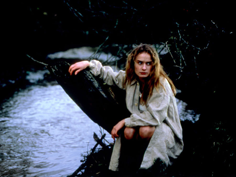 Still of Sandrine Bonnaire in Sous le soleil de Satan (1987)