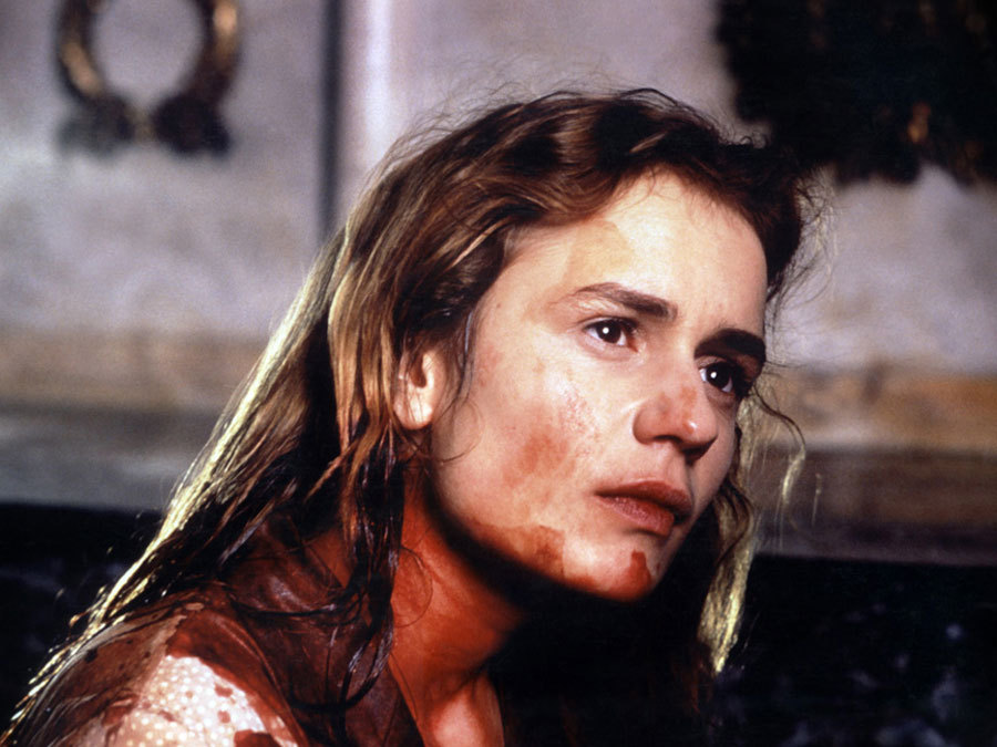 Still of Sandrine Bonnaire in Sous le soleil de Satan (1987)