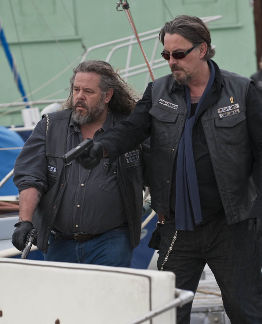Still of Mark Boone Junior and Tommy Flanagan in Sons of Anarchy (2008)