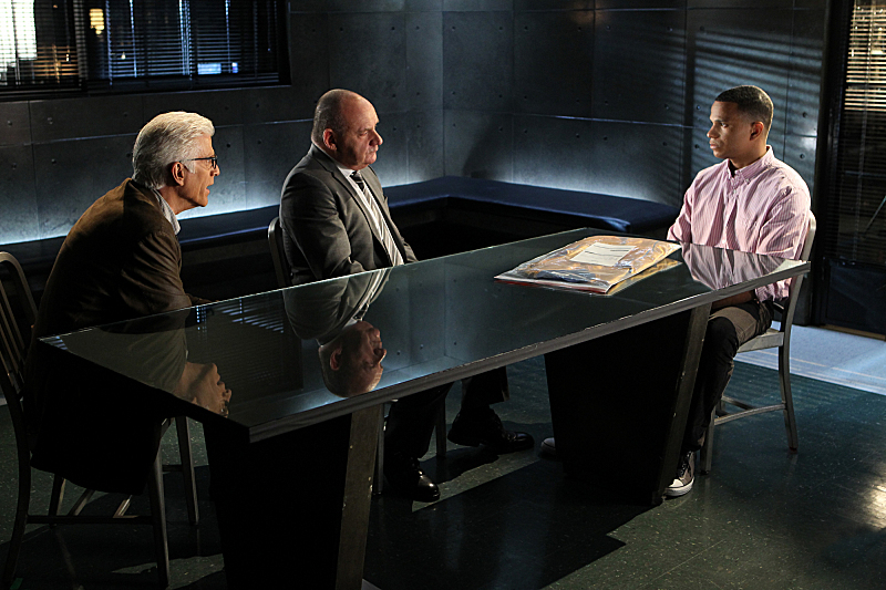 Still of Ted Danson, Theodore Borders and Jim Brass in CSI kriminalistai (2000)