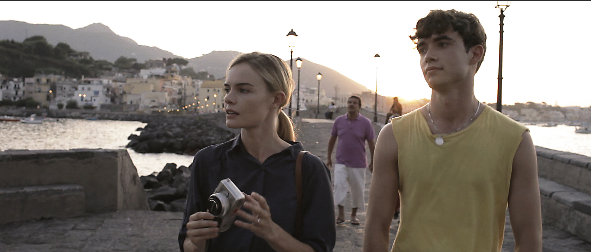 Still of Kate Bosworth and Jamie Blackley in And While We Were Here (2012)
