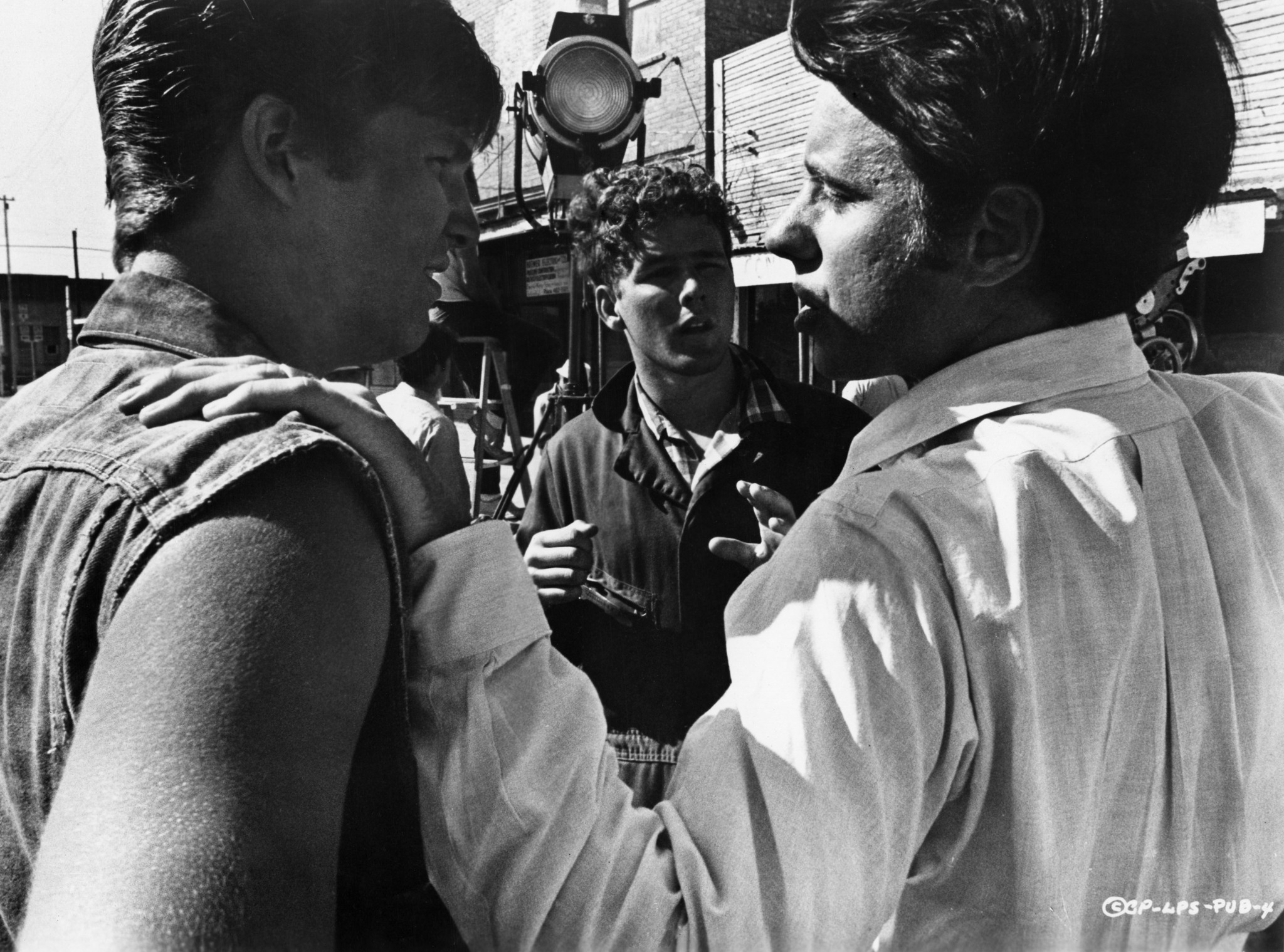 Still of Peter Bogdanovich and Timothy Bottoms in The Last Picture Show (1971)