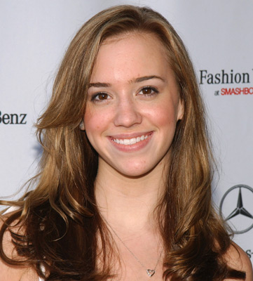 Andrea Bowen