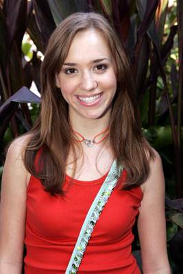 Andrea Bowen