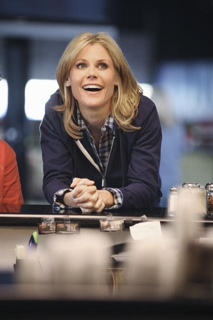 Still of Julie Bowen in Moderni seima (2009)